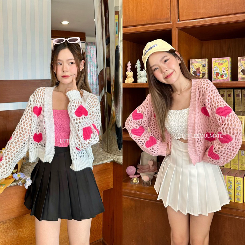 littlesoulmate เสื้อคลุมไหมพรมฉลุ เสื้อลายหัวใจ ทรงโอเวอร์ไซส์น่ารัก(onnie pink)