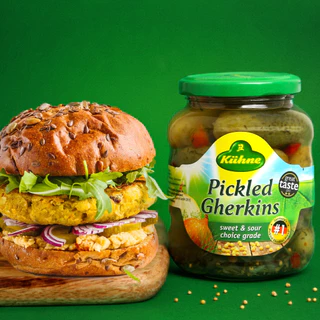 คูห์เน่ แตงกวาดอง 720 มล.- Gherkins Pickled 720ml Kuhne brand