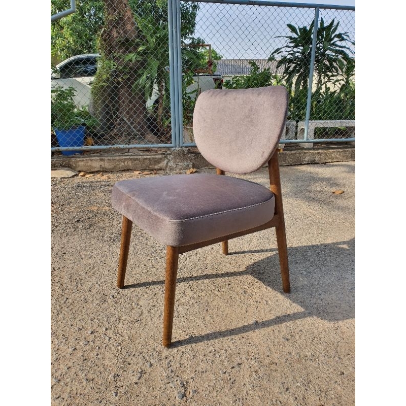 iLoft chair เก้าอี้Lounge chair เก้าอี้ผลิตจากโครงไม้สีวอลนัท