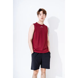 เสื้อกีฬาแขนกุด ชาย MT01 แบรนด์ Mountain Peak บริเวณคอด้านหน้าและด้านหลังเย็บตัดต่อให้รองรับกับสรีระ