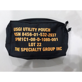 กระเป๋าทหาร Medium Utility Pouch. Size  9" x 3" x 5" ของใหม่ Made in USA นำเข้าจาก USA  ราคาใบละ 350 บาท