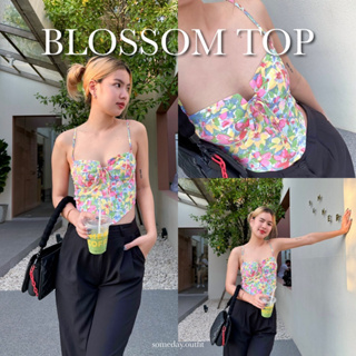 SOMEDAY : BLOSSOM TOP | เสื้อสายเดี่ยวลายดอกไม้ สีpastel