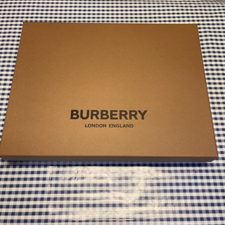 burberry กล่องกระดาษแบรนด์เนม ของแท้ 💯%