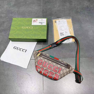 GUCCI TIGER 💚❤️. กระเป๋าคาดอกTiger มาใหม่ หรู ดูแพงมากก ขนาด 24✖️19✖️5 มาพร้อมกล่อง