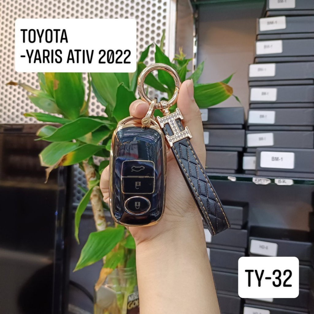 เคสกุญแจรถยนต์ ปลอกหุ้มพวงกุญแจ ตรงรุ่น Toyota Yaris Ativ 2022