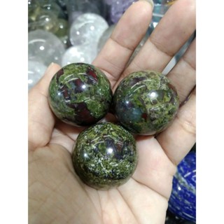 [Pre- order] หินเลือดมังกร Dragon blood Jasper ทรงกลม เขียว แดงขนาดประมาณ 3 cm