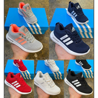 รองเท้าผ้าใบของเด็กAidas zoomของมาแล้วนะคะตอนนี้มีพร้อมส่งเลยจ้า