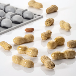 แม่พิมพ์ซิลิโคนเมล็ดถั่วขนาดเล็ก แม่พิมพ์อบ 24 ช่อง Peanut Silicone Mold