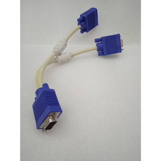 VGA 1x2/Y VGA/VGA1ออก2 สายยาว 30 cm สายแยกจอ/ตัวแปลงจอ สามารถต่ออก 2 จอ พร้อมกัน สายกนาสัญญานดี ใช้ง่าย มีความแข็งแรงทนท