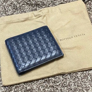 [มือสอง] กระเป๋าสตางค์ Bottega Veneta สีกรมท่า