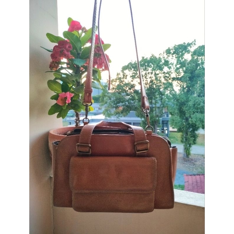 กระเป๋าหนัง hatsukoi