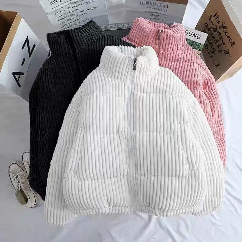 พร้อมส่งจากไทย เสื้อแจ็คเก็ตผ้าเส้นลูกฟูกกำมะหยี่ บุขนเป็ดสังเคราะห์ อุ่นมาก กันหนาวอุณหภูมิติดลบได้เลย