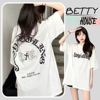 Betty House🎀เสื้อยืดหลวม🍒Oversize แขนสั้นทรงหลวม  เสื้อคอกลมแขนสั้น พื้นขาวสกรีนลายน่ารักๆ เท่ๆ🌟พร้อมส่ง 💥พร้อมส่งจากกทม มาถึงใน 3-5 วัน
