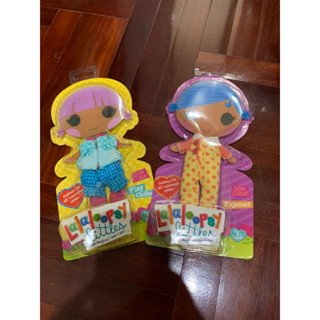 ชุดLalaloopsy ไซส์กลางใหม่ ตัวผ้ามีรอยจากการเก็บค่ะ คิดว่าซักออก เลือกลายด้วยนะคะ