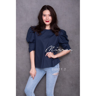 DiDa M. BLoUSE•• เสื้อทรงเบสิค แต่เก๋ที่ช่วงแขนพองตุ๊กตา ตรงคอด้านหลังมีสายให้ผูกโบว์แทนกระดุมใครใส่ก็น่ารัก