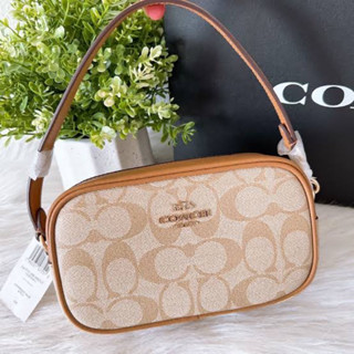 🤎💛COACH JAMIE WRISTLET IN SIGNATURE CANVAS ลายซีสีครีมลาเต้💛🤎