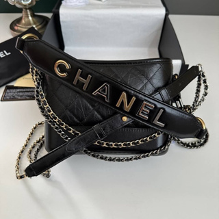 Chanel Gabrielle Original เป็นอีกรุ่นทีเหล่าดาราเซเลป ใช้กันเยอะมากจ้า หนังแท้ทั้งใบ อะไหล่คุณภาพเทียบเเท้ หนังแท้นิ่ม