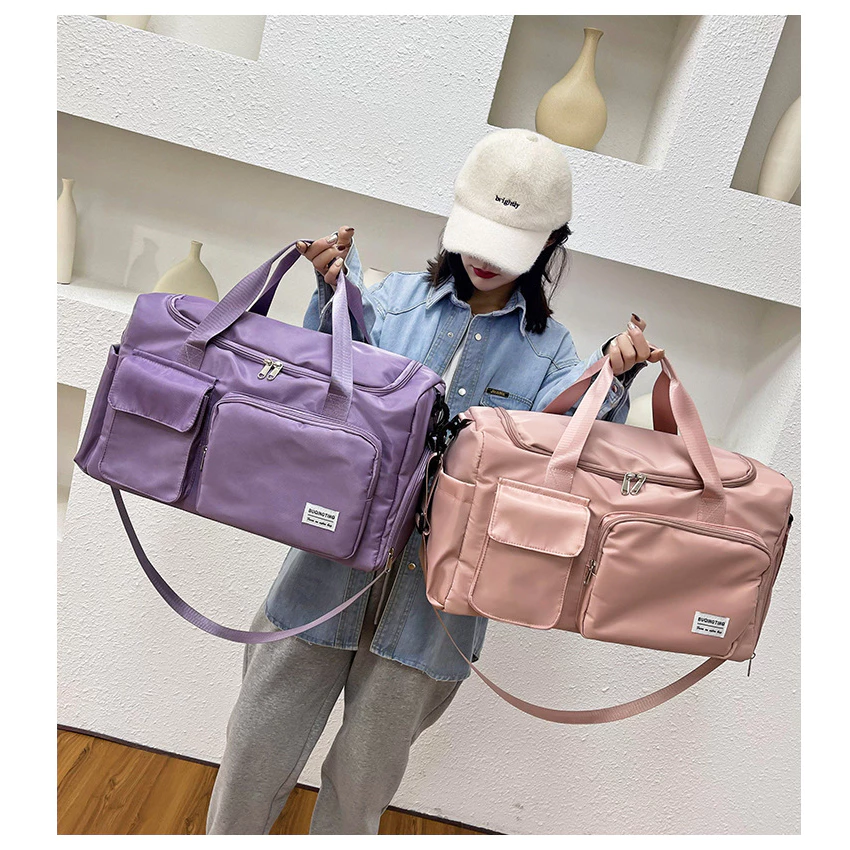 พร้อมส่งจากไทย กระเป๋าเดินทางกันน้ำพร้อมช่องใส่รองเท้า มีสีให้เลือกเยอะ มีหูจับเเละสายสะพาย