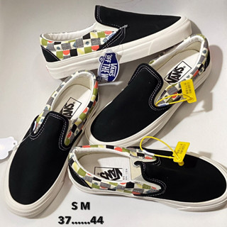 รองเท้าVANS CLASSIC SLIP-ON 98 DX AYAKKABI BLACK VINTAGE WHITE(36-44)รองเท้าผ้าใบผช-ผญ แบบสวม A004