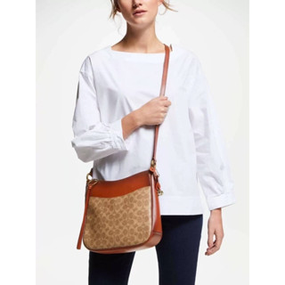 Coach Chaise Crossbody In Signature Canvas 38579