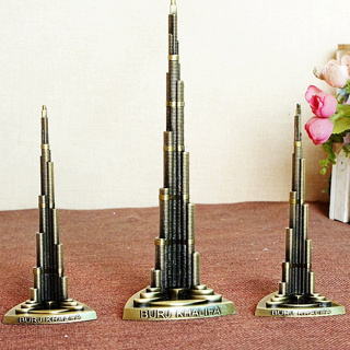 ตึกบุรจญ์เคาะลีฟะฮ์ Burj Khalifa Building 22ซม โมเดลโลหะ Bronze บุรจญ์ดูไบ model ของขวัญ ตกแต่ง Decoration prop พร็อพ