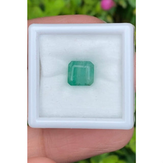 พลอย มรกต Natural Emerald แซมเบีย 1.84 กะรัต (Cts.)