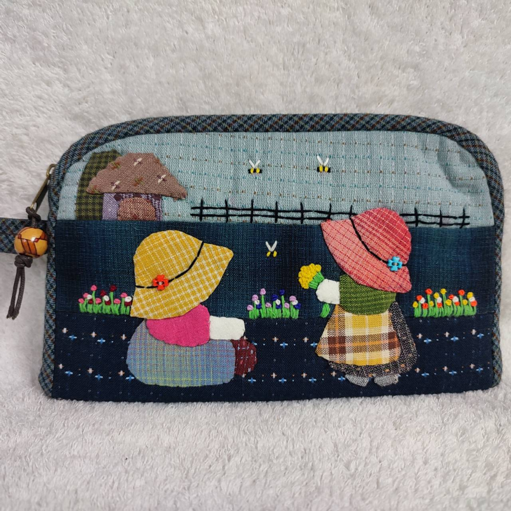 กระเป๋าโทรศัพท์ ขนาด 7.5 นิ้ว x 4.5 นิ้ว กระเป๋าHandmade