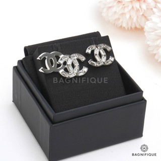 NEW CHANEL EARRING CC LOGO 3 CM SILVER