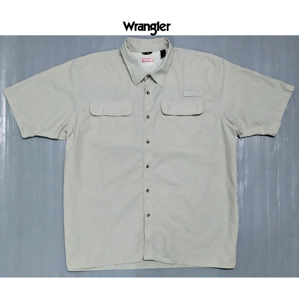 เสื้อเชิ้ต Wrangler Shirt สีครีม