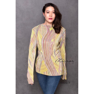 iSSi Pleated BLoUSE•• เสื้อคอปีนทรงสวย ผ้าอัดพลีทลายชิค แพทเทรินสวยใส่ง่ายใส่ได้บ๊อยบ่อย