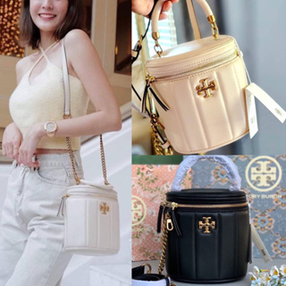 🎀 (สด-ผ่อน) กระเป๋าสะพาย 6 นิ้ว Shop สีดำ สีขาว 138999 TORY BURCH KIRA VANITY CASE