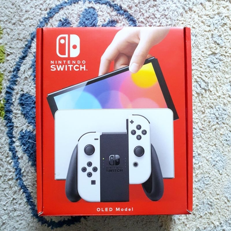 Nintendo Switch Oled สีขาว สภาพสวย ติดชิพ โหลดลงเกมได้ในตัว