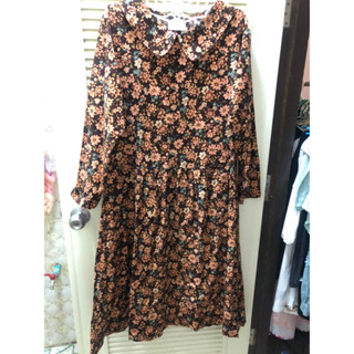 เดรสน้ำตาลลายดอก กระดุมหลัง size L ป้าย LiNdSTORM