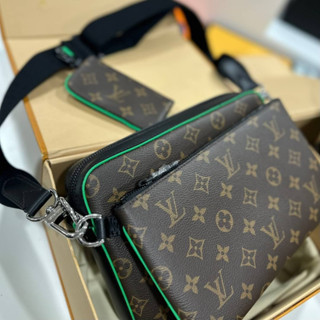 กระเป๋าสะพายข้าง LOUIS VUITTON TRIO MAN BAG  25 CM MONOGRAM   งานVip หนังแท้💛