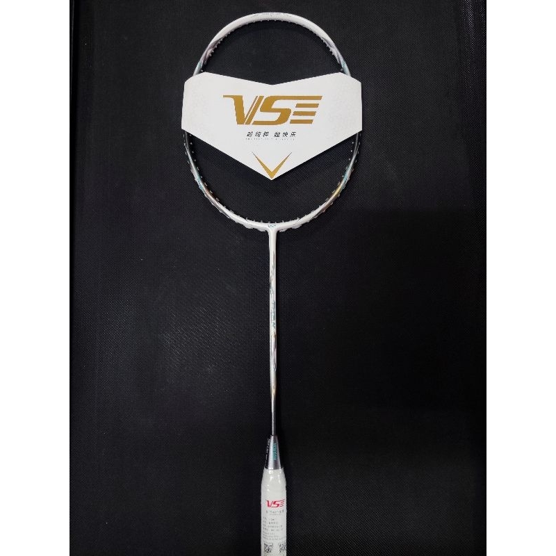 ไม้แบดมินตัน VS รุ่น TITAN 7