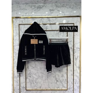 เสื้อกางเกง​miu​ miuส่ฃฟรีมีของแถม