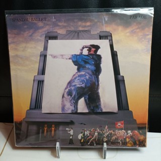 แผ่นเสียง 12" Spandau Ballet สตูดิโออัลบั้ม Parade เพลงดัง Only When You Leave แผ่น France สภาพปก/แผ่น VG++/VG++