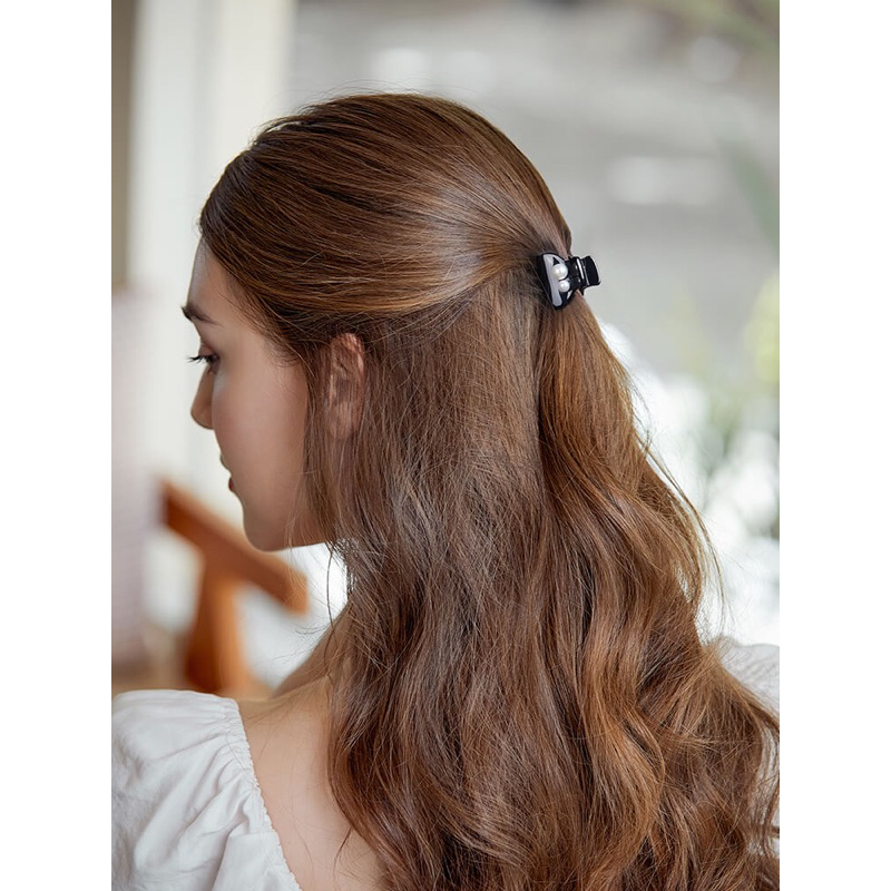 Evita Peroni ของแท้พร้อมส่ง Porras Crystal/Pearl Mini Hair Claw