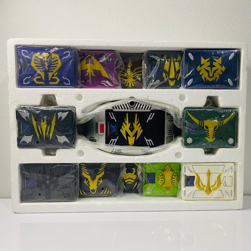 CS Ryuki Desk Card เลือกแบบได้ (ตลับการ์ดริวคิ พร้อมการ์ด รุ่นสมจริง ของเล่น จากซีรี่ย์ มาสไรเดอร์ ร