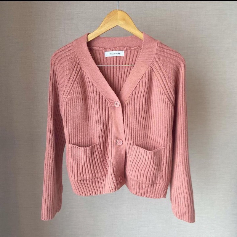 pinky cardigan🌸 (cintageshop)