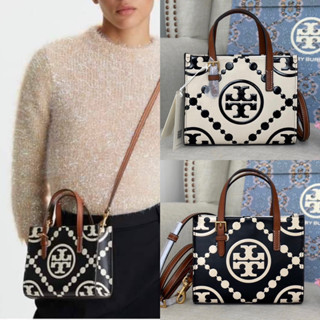 🎀 (สด-ผ่อน) กระเป๋า 7.5 นิ้ว สีขาวดำ 145967 SHOP Tory Burch T Monogram Contrast Embossed MINI Square Tote