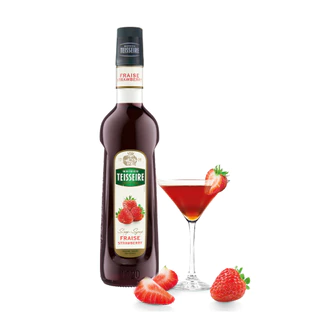 Mathieu Teisseire น้ำเชื่อมกลิ่นสตรอเบอร์รี 700 มล. (Strawberry Syrup) ไซรัปสำหรับค็อกเทล ม็อกเทล โซดา ชา และสมูทตี้