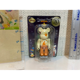 Bearbrick edition Christmas party snow white แพคไม่สวย สภาพใหม่