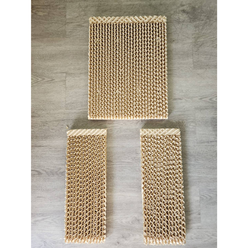 อะไหล่พัดลมไอเย็น แผ่นกรอง แผ่นกระจายน้ำ ด้านหลัง ขนาด 38x48x5ซม ด้านข้าง 18x48x4ซม