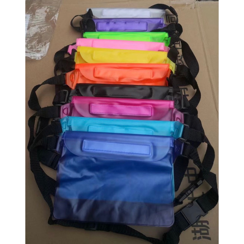 พร้อมส่งในไทย ซองกันน้ำเเบบคาด weterproof bag เเบบหนา ซองโทรศัพท์ ซองมือถือ กันน้ำ4ชั้น ปรับสายคาดได้ ถ่ายรูปทัชสกรีนได้