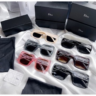 **พร้อมส่ง** แว่น Dior SIGNATURE S1U แว่นทรงเหลี่ยมจากคอล ซิกเนเจอร์ของ Dior งานเกรด Hiend ปั้ม Dior 3D