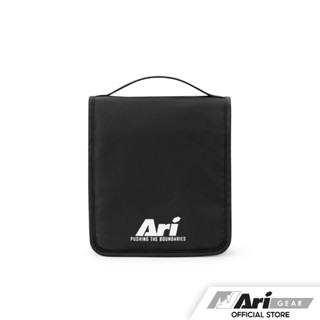 ARI FOLDABLE TOILETRY BAG - BLACK/WHITE/BLACK กระเป๋าอาริ เอนกประสงค์ สีดำ