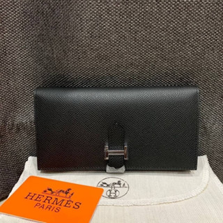 HERMES BEARN WALLET กระเป๋าสตางค์ใบยาว แบรนด์แอร์เมส strap ตัวหนังสือ H โลหะสีเงิน