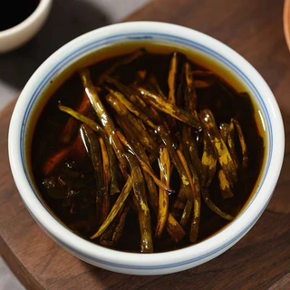 ChuanWaZi น้ำพริกจีน รสต้นหอม พร้อมทาน มีหลากหลายรสชาติ 230g. 川娃子葱油酱