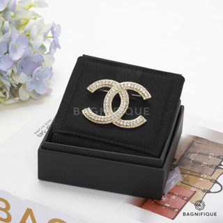 NEW CHANEL BROOCH VINTAGE BRASS 5 CM GOLD CRYSTAL